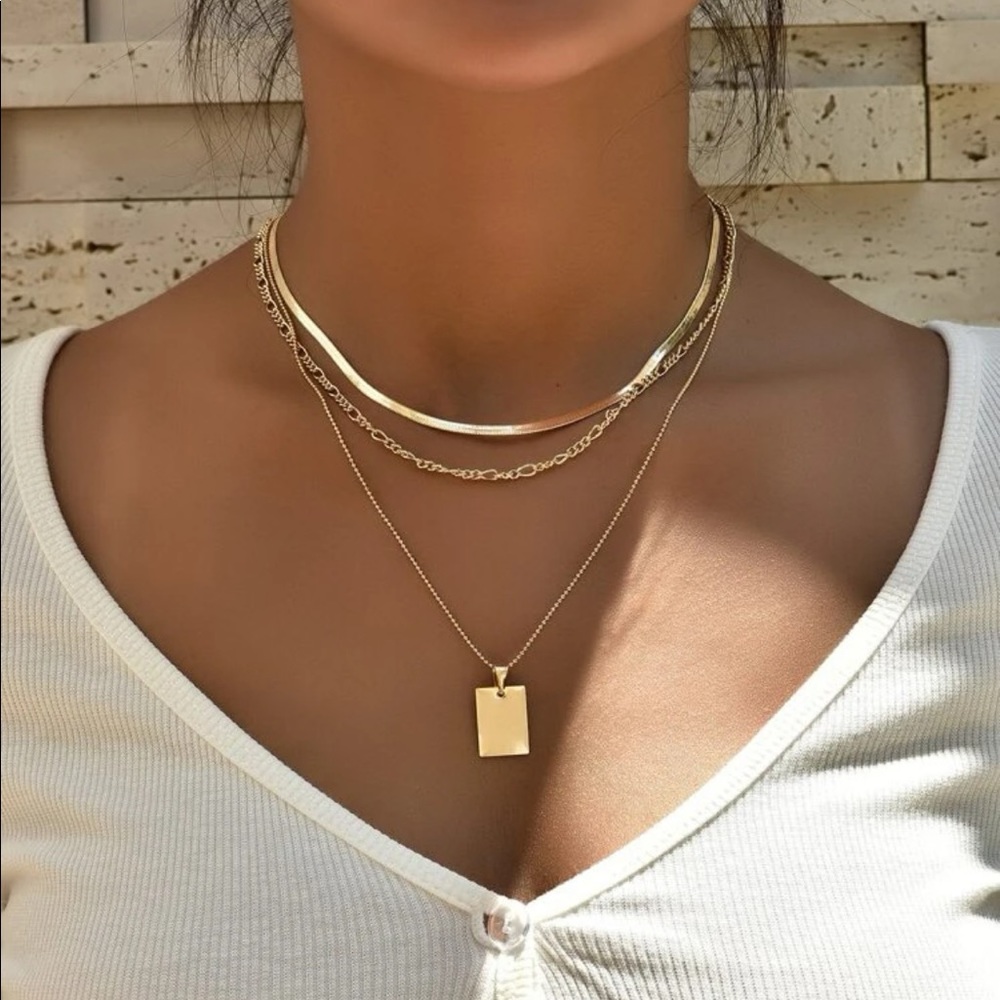 Geometric Charm Layered Necklace ✨